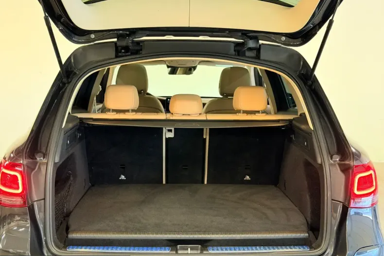 Mercedes-Benz GLC 300 (Clasa GLC) din 2022 cu 91.000 km - oferta MER261858 - foto 37
