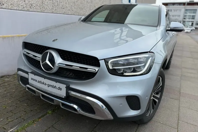 Mercedes-Benz GLC 300 (Clasa GLC) din 2022 cu 98.000 km - oferta MER261859 - foto 3