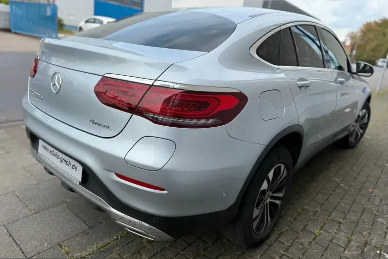 Mercedes-Benz GLC 300 (Clasa GLC) din 2022 cu 98.000 km - oferta MER261859 - foto 6