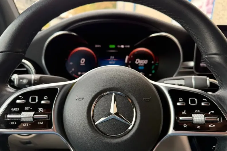Mercedes-Benz GLC 300 (Clasa GLC) din 2022 cu 98.000 km - oferta MER261859 - foto 22