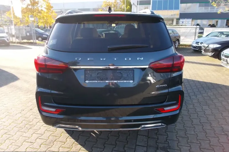 Ssangyong REXTON din 2024 cu 3.200 km - oferta SSA261860 - foto 6