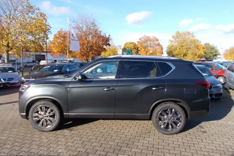 Ssangyong REXTON din 2024 cu 3.200 km - oferta SSA261860 - foto 8