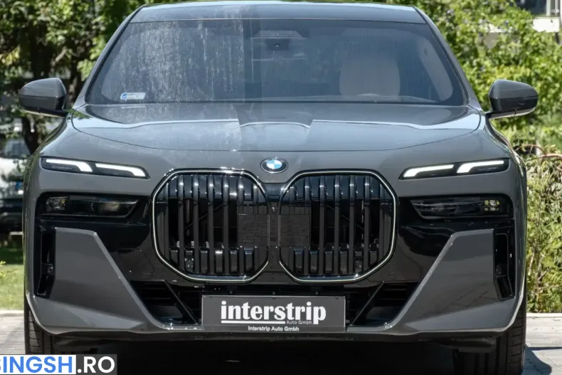 BMW 740 (Seria 7) din 2025 cu 13.500 km - oferta BMW261862 - foto 1