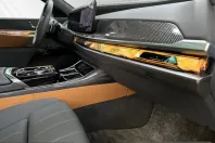 BMW 750 (Seria 7) din 2025 cu 45.300 km - oferta BMW261869 - foto 29