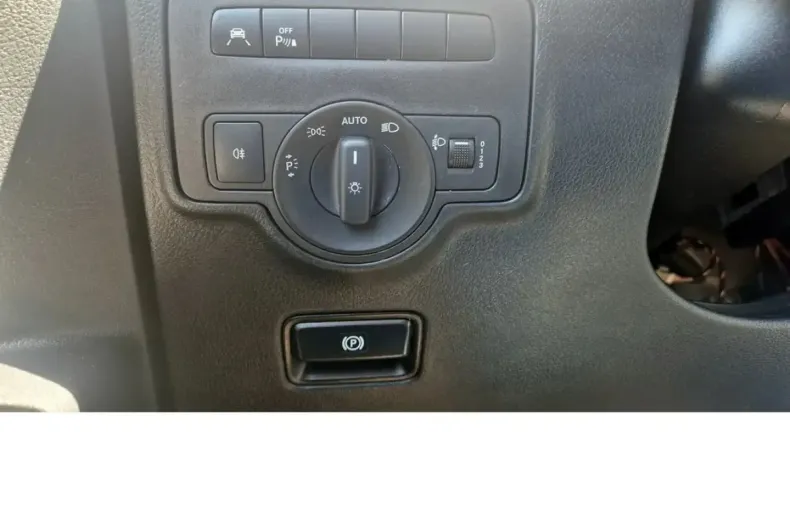 Mercedes-Benz Vito din 2023 cu 65.300 km - oferta MER261873 - foto 7