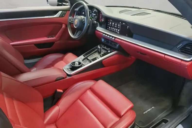 Porsche 992 din 2021 cu 26.427 km - oferta POR261877 - foto 6