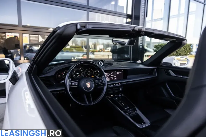 Porsche 992 din 2021 cu 25.340 km - oferta POR261879 - foto 16