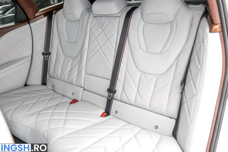 BMW XM (Seria X) din 2025 cu 16.200 km - oferta BMW261901 - foto 14