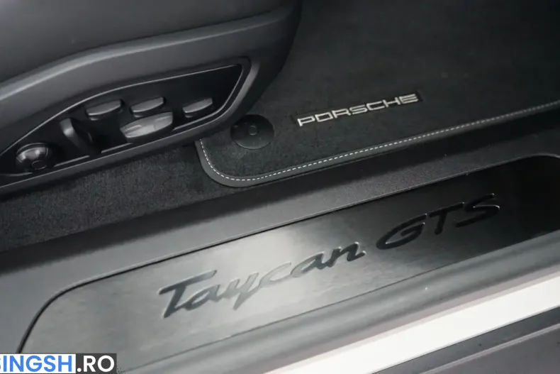 Porsche Taycan din 2022 cu 3.950 km - oferta POR261911 - foto 31