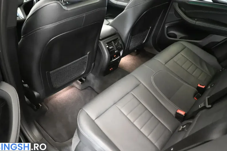 BMW X4 (Seria X) din 2024 cu 28.961 km - oferta BMW261916 - foto 14