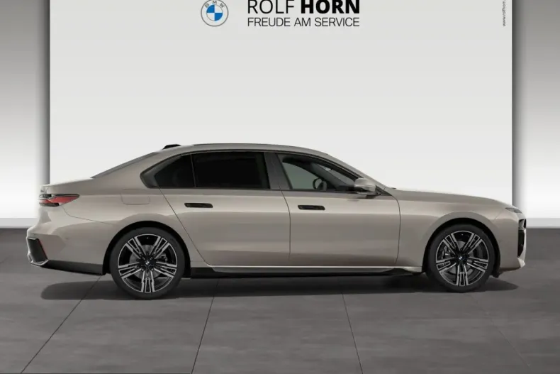 BMW 740 (Seria 7) din 2025 cu 24.946 km - oferta BMW261932 - foto 9