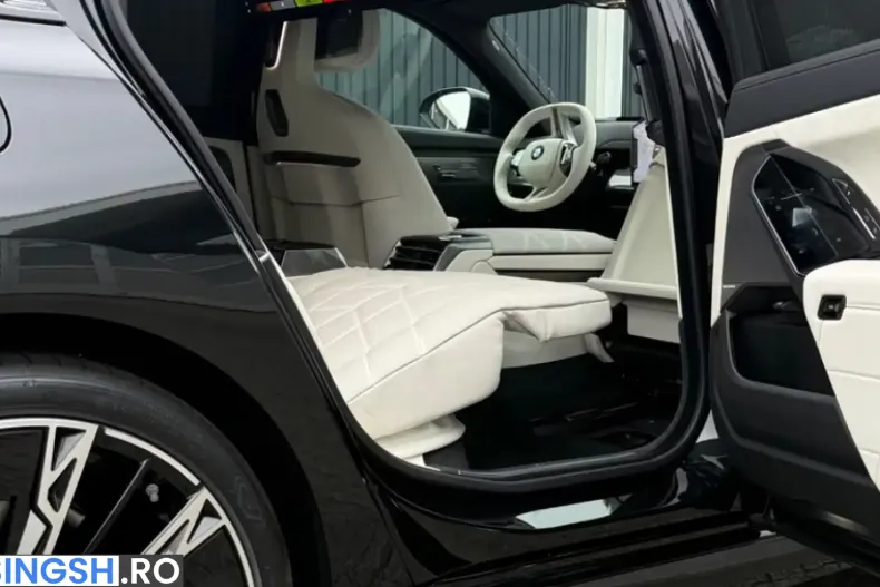 BMW 740 (Seria 7) din 2026 cu 99 km - oferta BMW261933 - foto 10