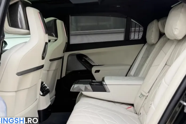 BMW 740 (Seria 7) din 2026 cu 99 km - oferta BMW261933 - foto 11