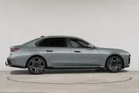 BMW 740 (Seria 7) din 2025 cu 22.006 km - oferta BMW261937 - foto 8