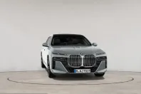 BMW 740 (Seria 7) din 2025 cu 22.006 km - oferta BMW261937 - foto 10