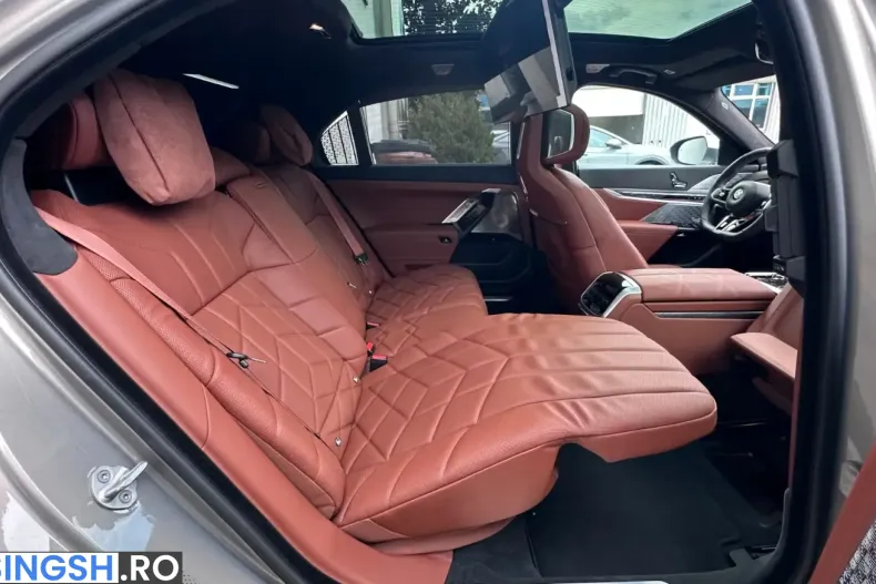 BMW 740 (Seria 7) din 2026 cu 9.400 km - oferta BMW261949 - foto 21