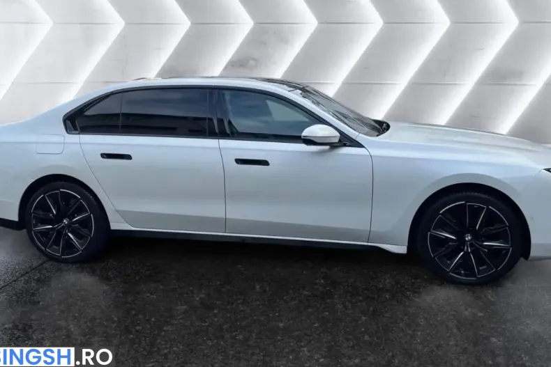 BMW 740 (Seria 7) din 2026 cu 9.879 km - oferta BMW261954 - foto 6