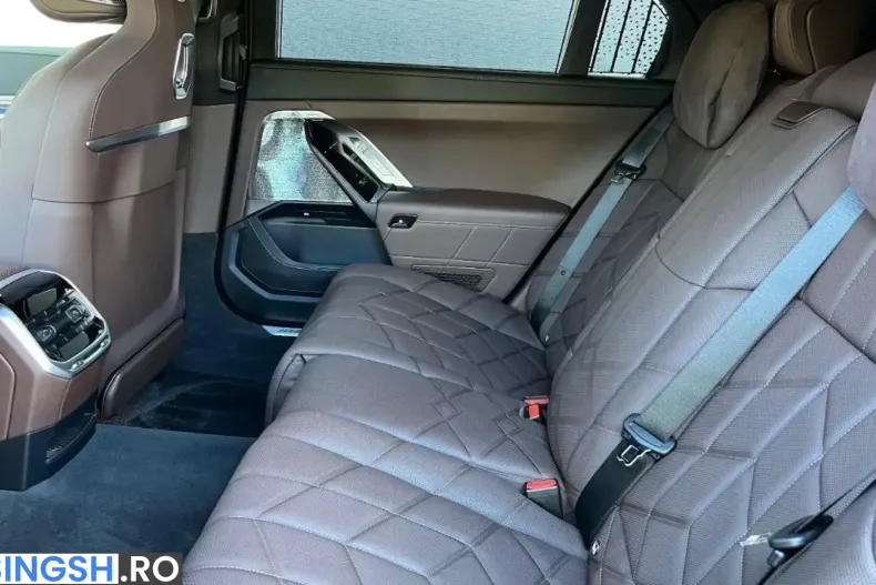 BMW 750 (Seria 7) din 2025 cu 10.000 km - oferta BMW261959 - foto 19