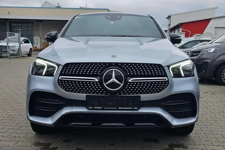 Mercedes-Benz GLE 400 (Clasa GLE) din 2023 cu 72.800 km - oferta MER261987 - foto 2