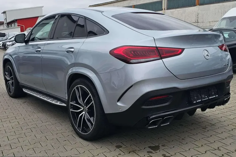 Mercedes-Benz GLE 400 (Clasa GLE) din 2023 cu 72.800 km - oferta MER261987 - foto 6