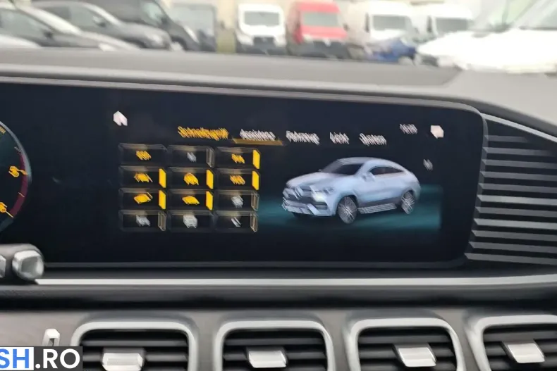 Mercedes-Benz GLE 400 (Clasa GLE) din 2023 cu 72.800 km - oferta MER261987 - foto 16