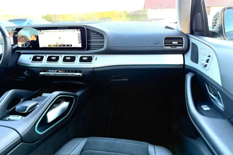 Mercedes-Benz GLE 400 (Clasa GLE) din 2021 cu 57.300 km - oferta MER261998 - foto 12