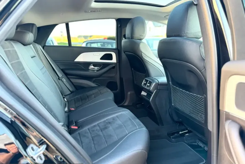 Mercedes-Benz GLE 400 (Clasa GLE) din 2021 cu 57.300 km - oferta MER261998 - foto 18