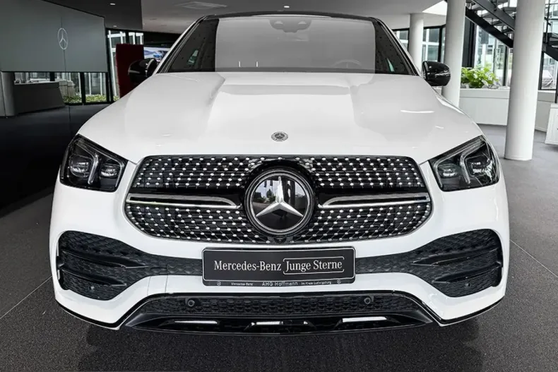 Mercedes-Benz GLE 350 (Clasa GLE) din 2021 cu 46.700 km - oferta MER261999 - foto 2
