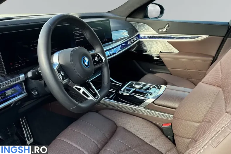 BMW 750 (Seria 7) din 2025 cu 8.742 km - oferta BMW262005 - foto 8