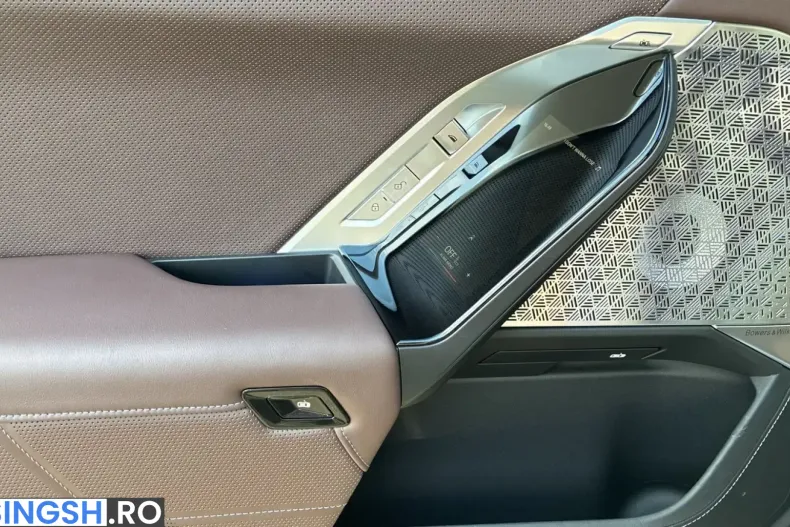 BMW 750 (Seria 7) din 2025 cu 8.742 km - oferta BMW262005 - foto 17