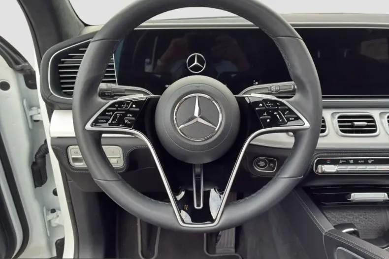 Mercedes-Benz GLE 450 (Clasa GLE) din 2025 cu 31.568 km - oferta MER262007 - foto 7