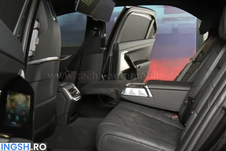 BMW 750 (Seria 7) din 2024 cu 5.200 km - oferta BMW262024 - foto 23