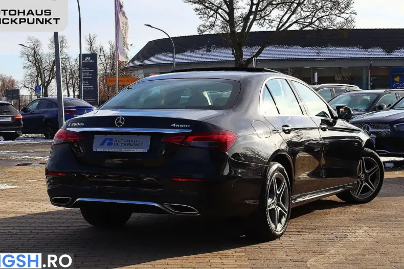 Mercedes-Benz E 300 (Clasa E) din 2021 cu 67.568 km - oferta MER262026 - foto 6