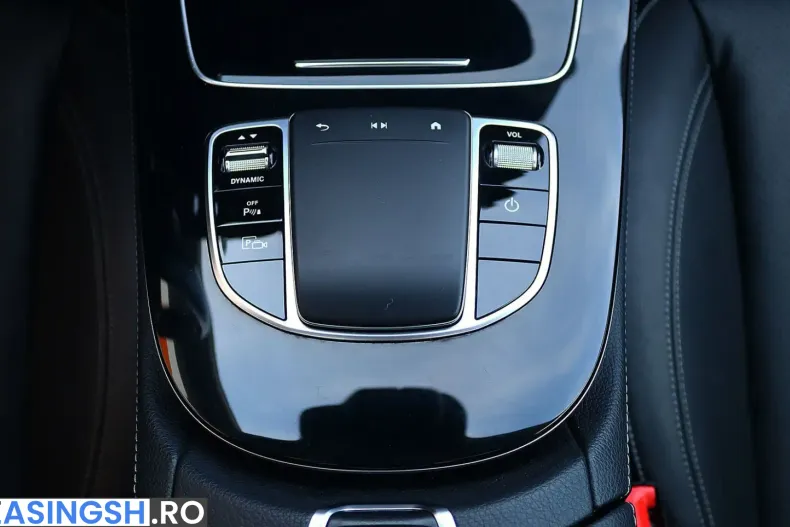 Mercedes-Benz E 300 (Clasa E) din 2021 cu 67.568 km - oferta MER262026 - foto 13