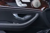 Mercedes-Benz E 300 (Clasa E) din 2021 cu 67.568 km - oferta MER262026 - foto 14