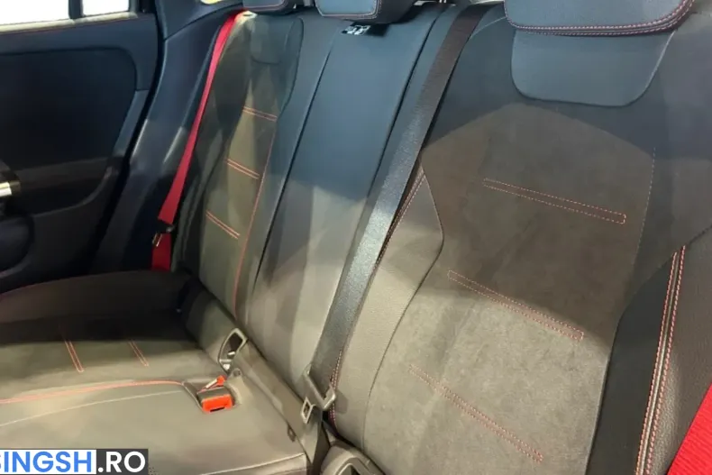 Mercedes-Benz GLA 35 AMG (Clasa GLA) din 2025 cu 20.440 km - oferta MER262030 - foto 13