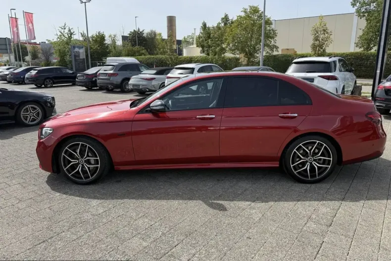 Mercedes-Benz E 300 (Clasa E) din 2022 cu 82.300 km - oferta MER262031 - foto 4