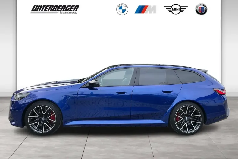 BMW M5 (Seria 5) din 2025 cu 11.450 km - oferta BMW262039 - foto 3