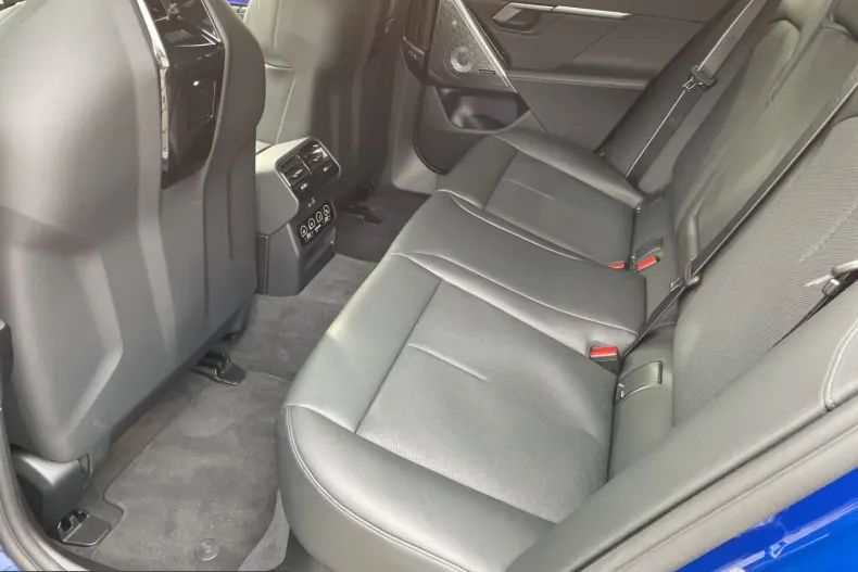 BMW M5 (Seria 5) din 2025 cu 11.450 km - oferta BMW262039 - foto 11