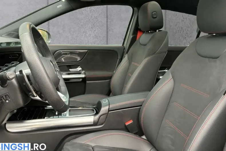 Mercedes-Benz GLA 35 AMG (Clasa GLA) din 2025 cu 7.900 km - oferta MER262048 - foto 12