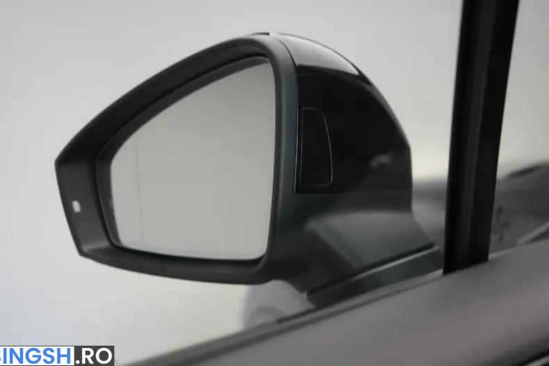 Volkswagen Touareg din 2023 cu 95.000 km - oferta VOL262056 - foto 7