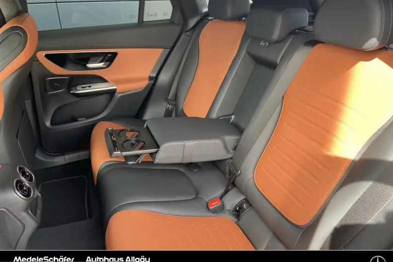 Mercedes-Benz GLC 200 (Clasa GLC) din 2025 cu 11.470 km - oferta MER262062 - foto 15