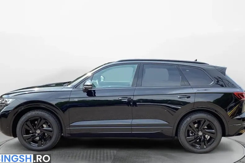 Volkswagen Touareg din 2025 cu 4.800 km - oferta VOL262063 - foto 5