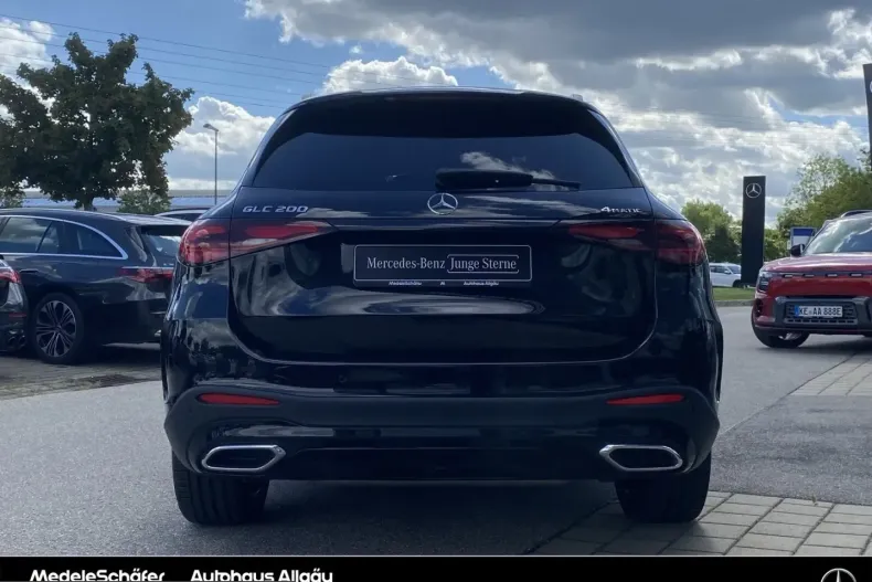 Mercedes-Benz GLC 200 (Clasa GLC) din 2025 cu 12.270 km - oferta MER262066 - foto 4