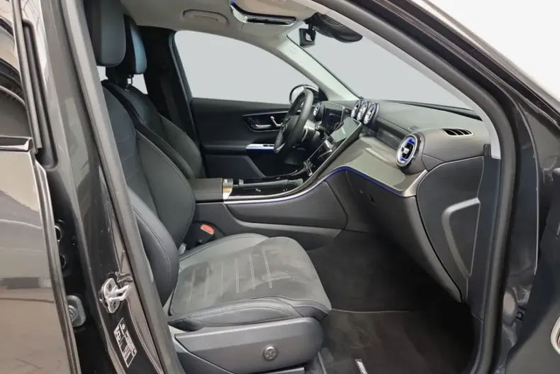 Mercedes-Benz GLC 200 (Clasa GLC) din 2025 cu 10.234 km - oferta MER262071 - foto 12