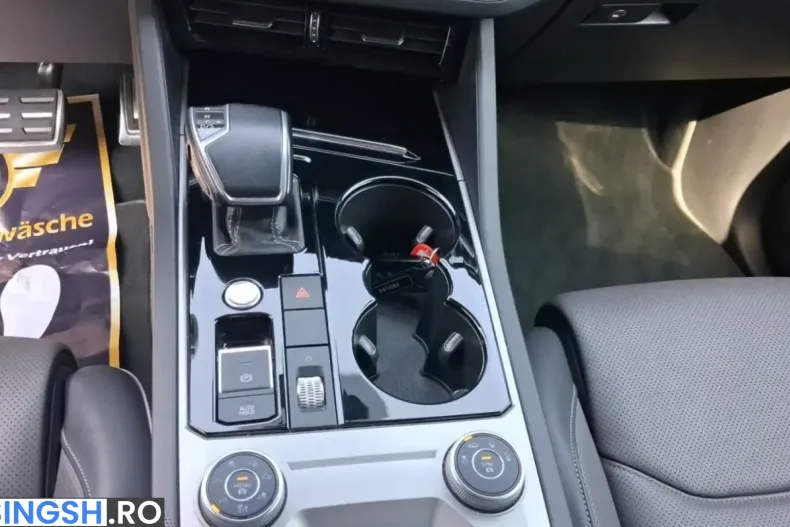 Volkswagen Touareg din 2022 cu 81.720 km - oferta VOL262077 - foto 16