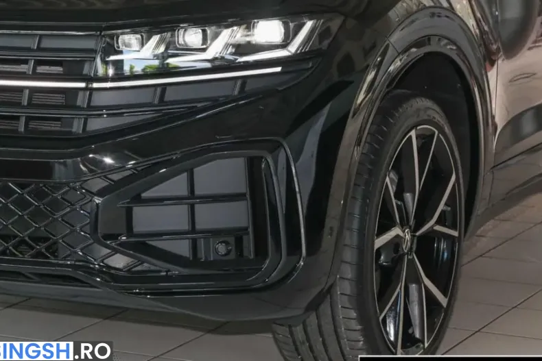 Volkswagen Touareg din 2025 cu 9.990 km - oferta VOL262080 - foto 3