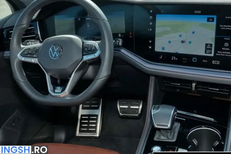 Volkswagen Touareg din 2025 cu 7.600 km - oferta VOL262083 - foto 4