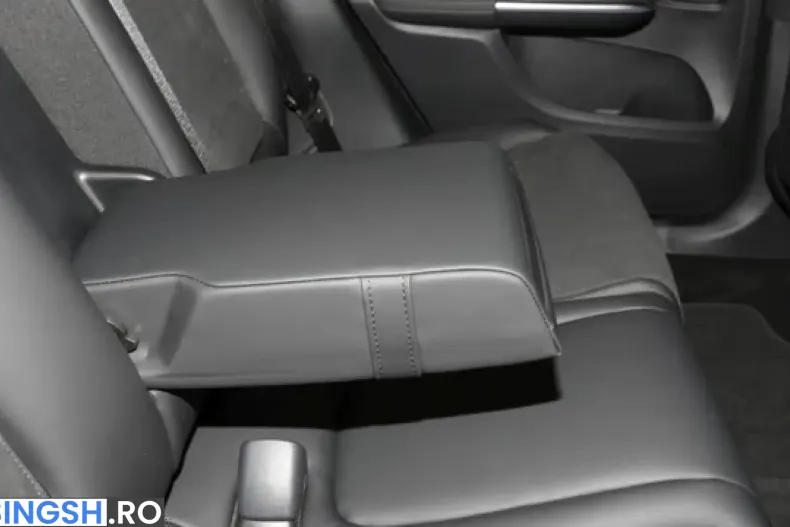 Mercedes-Benz GLC 200 (Clasa GLC) din 2026 cu 8.000 km - oferta MER262086 - foto 13