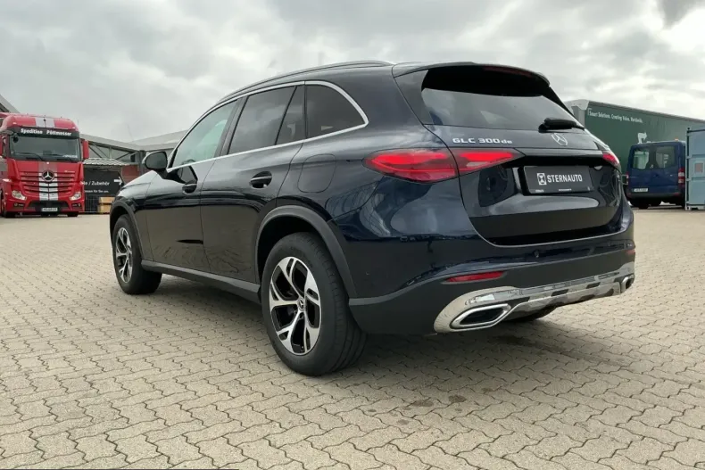 Mercedes-Benz GLC 300 (Clasa GLC) din 2023 cu 35.396 km - oferta MER262098 - foto 14